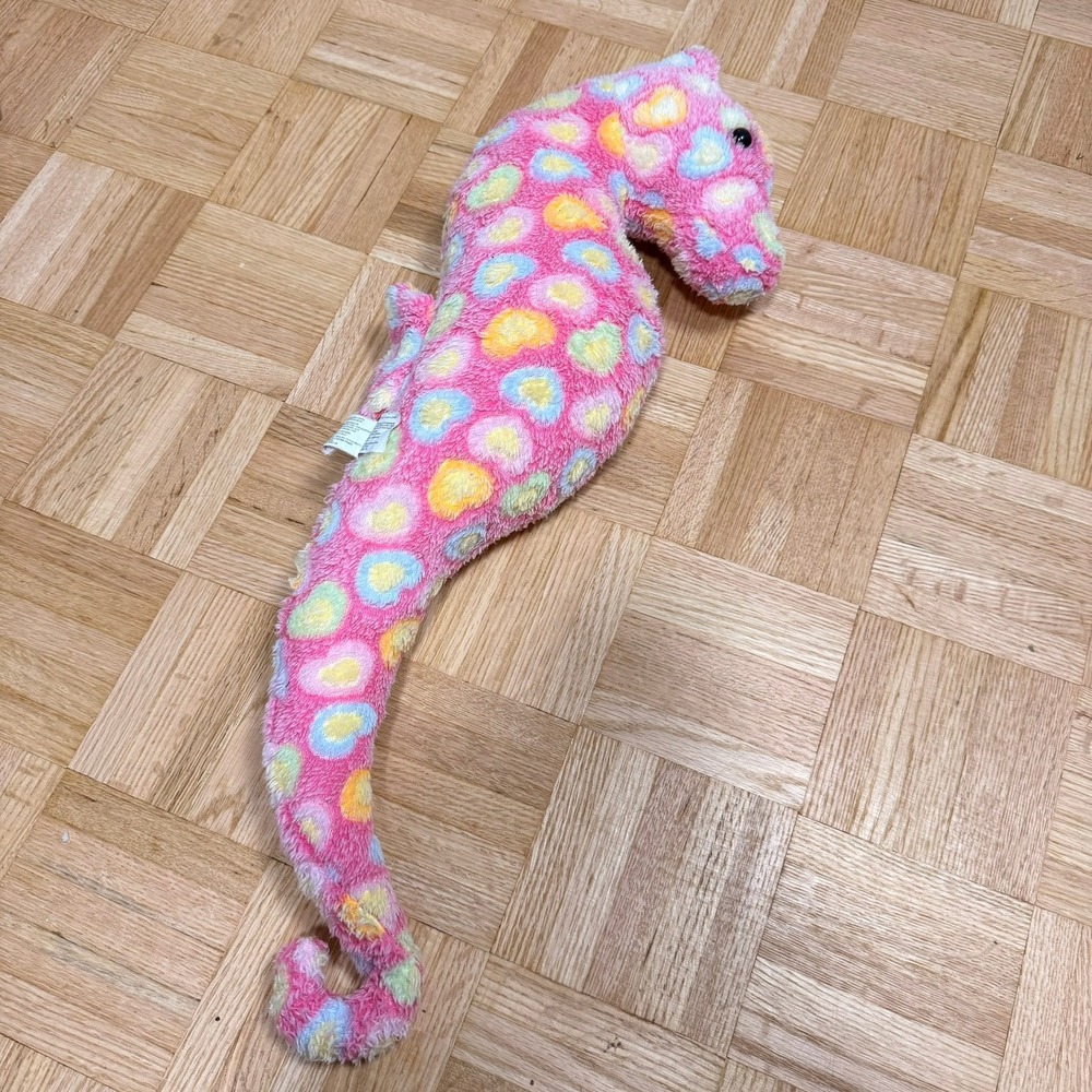 Ripley's Aquariums Believe it or Not Seahorse Plush Pink Heart Animal Souvenir